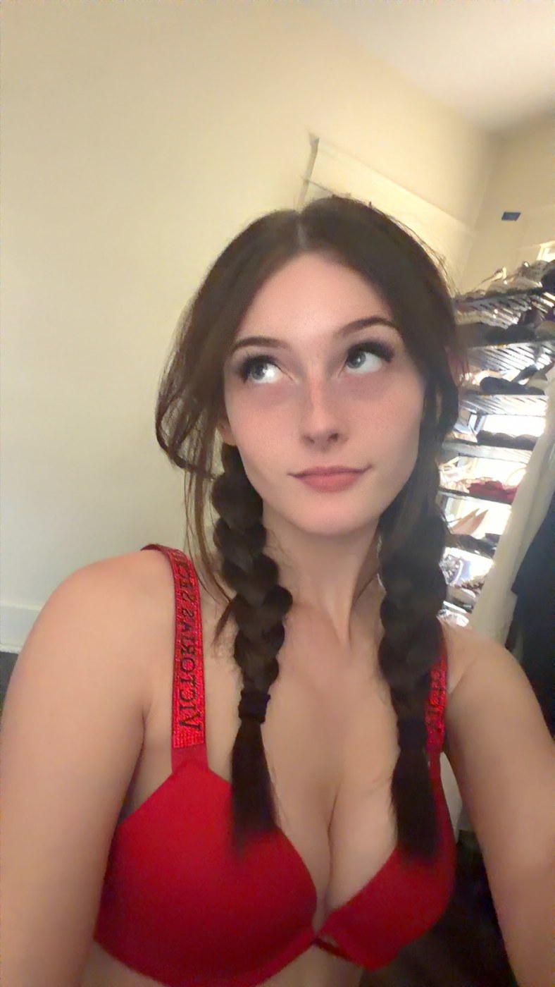 Soggyalien22 Photo #194