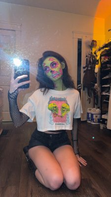 Soggyalien22 Photo #229