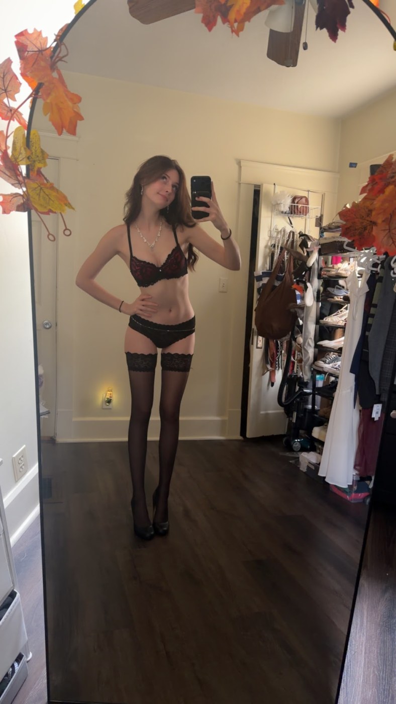 Soggyalien22 Photo #239