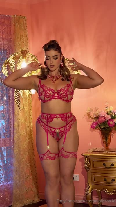 Stefania Ferrario Video #716