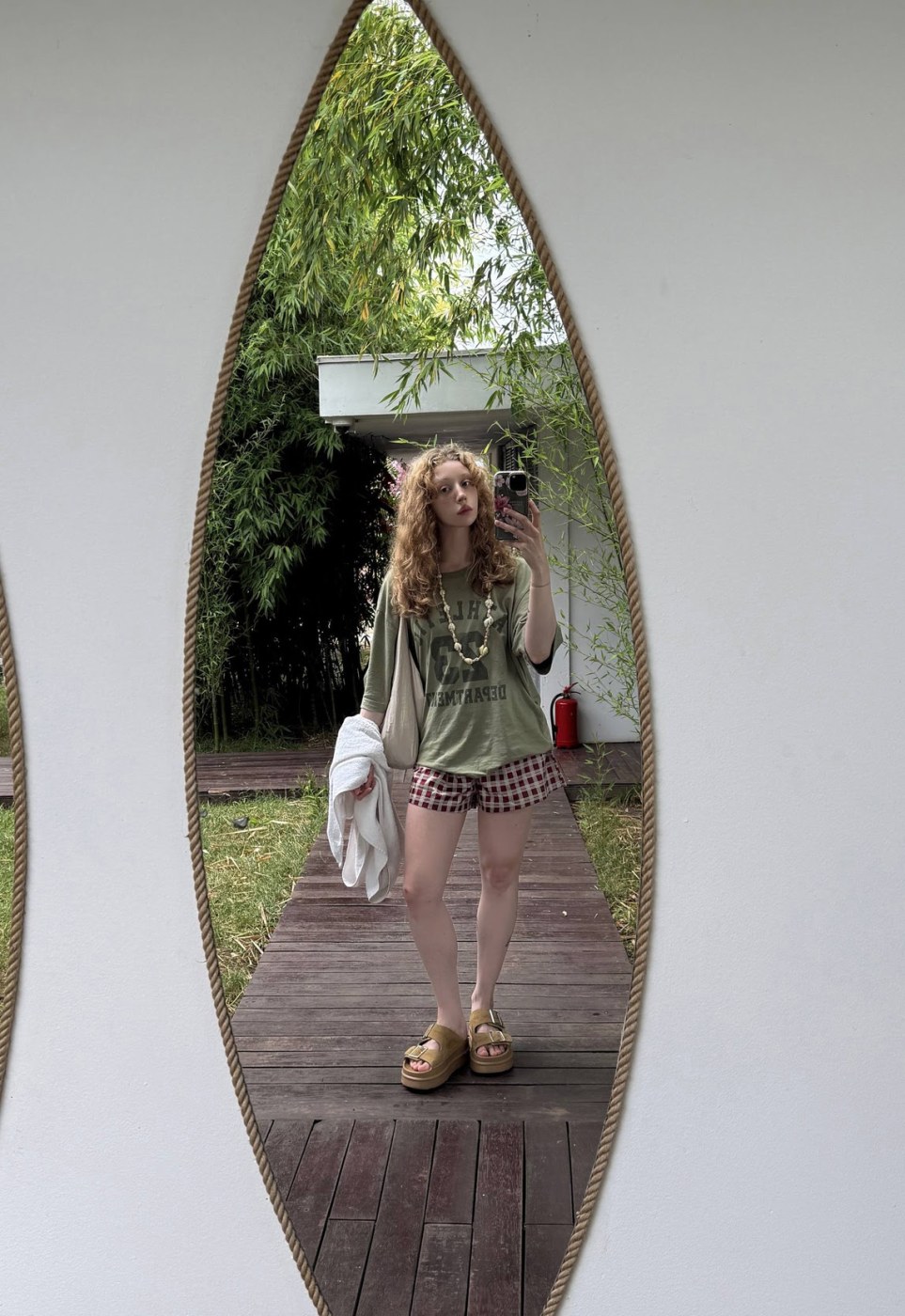 Zira Merz Photo #67