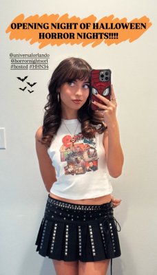 Lea Martinez Post #30