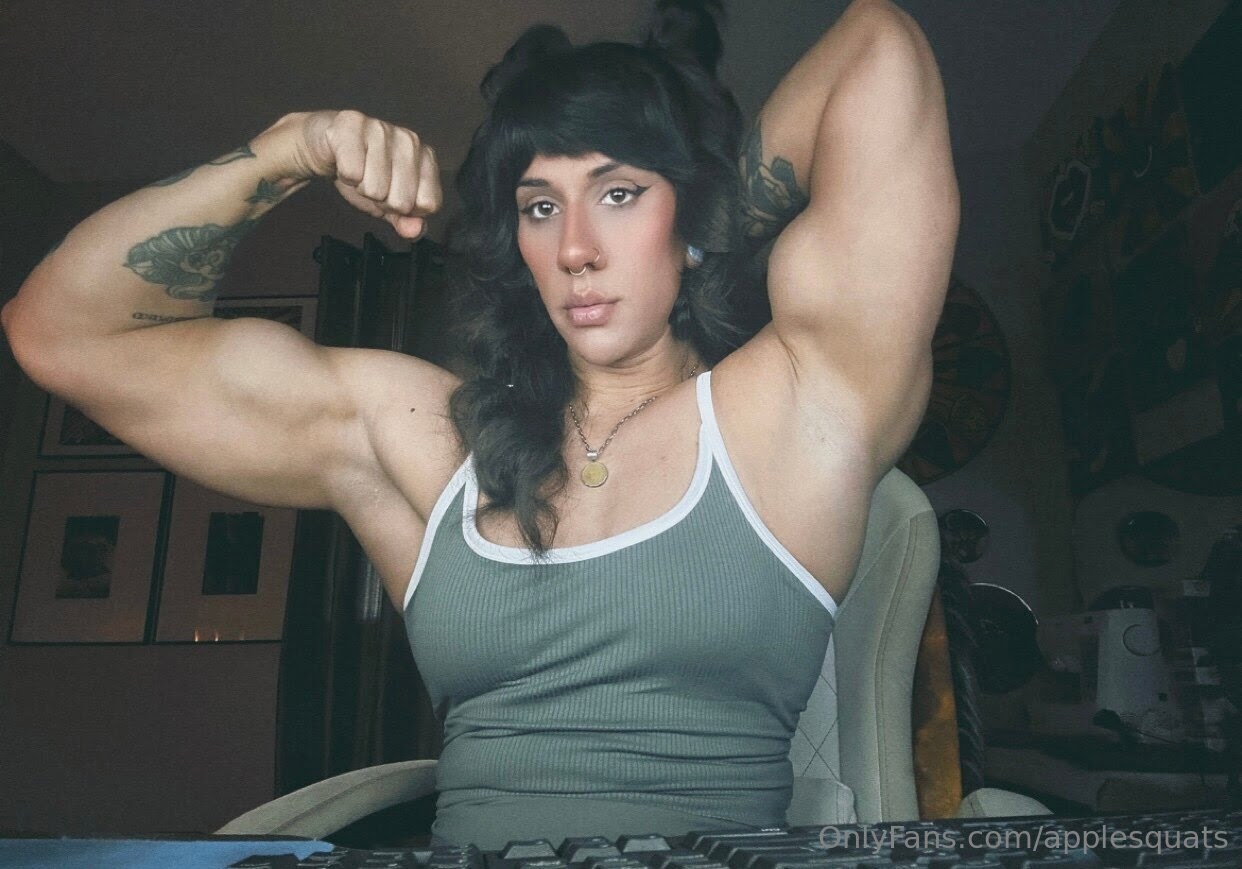 Amanda Powell Photo #38