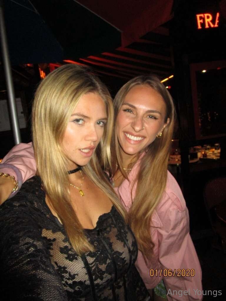 Angel Youngs Photo #691