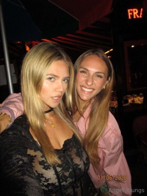 Angel Youngs Photo #691