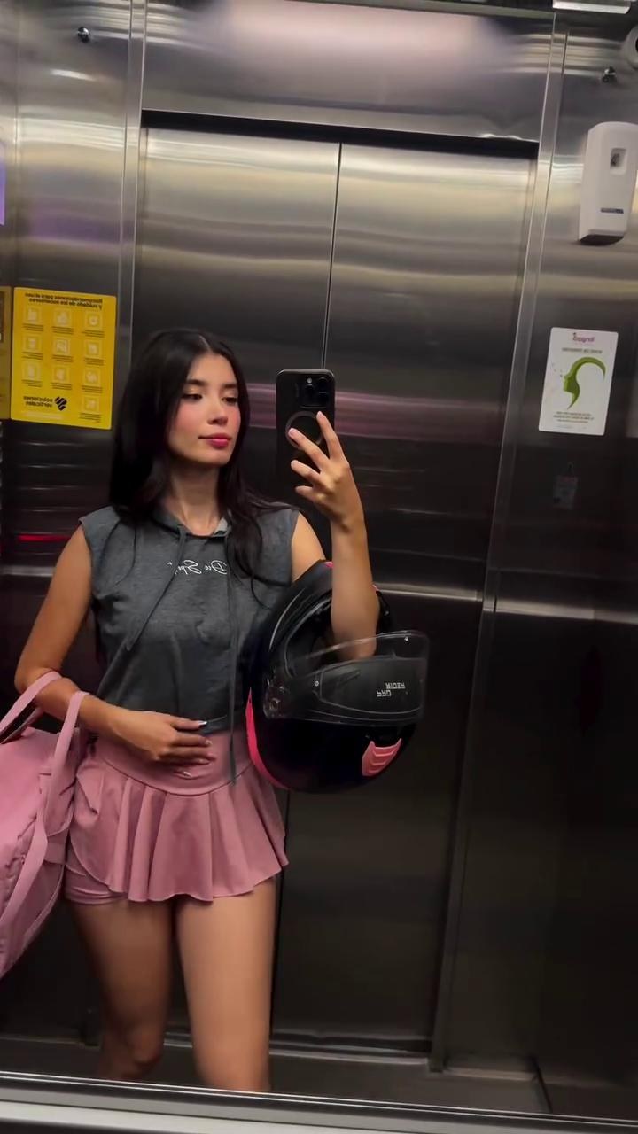 Luisa Valencia Photo #78