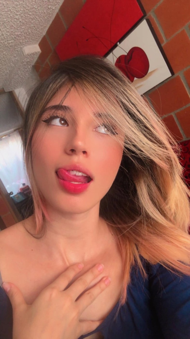 Luisa Valencia Photo #143