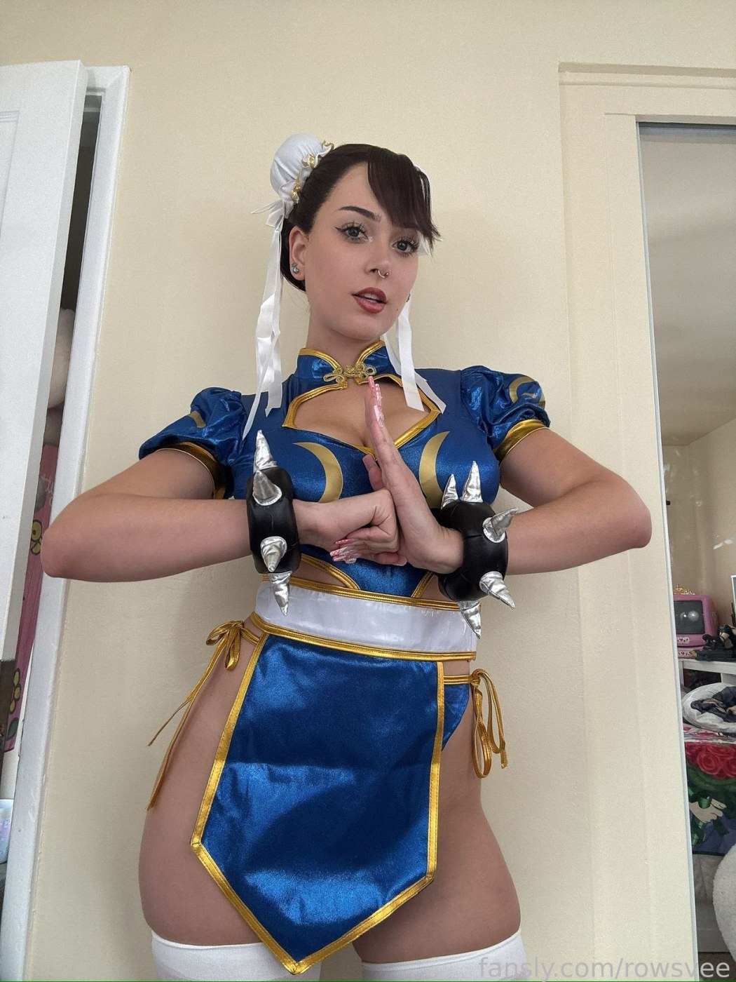 Rowsvee Photo #398
