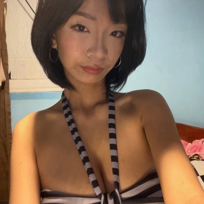 Mommshiee24 Photo #5