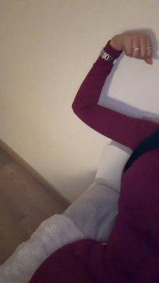 Nadiaaaaa_01