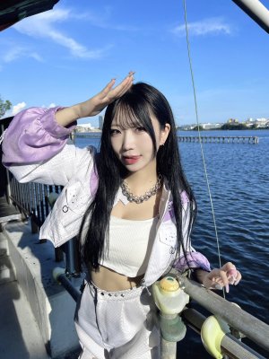 Miina Yoneda Photo #43