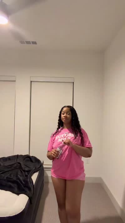 Yazmynswrld Video #12