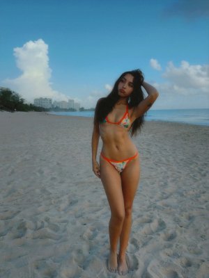 Andi Miranda Photo #5