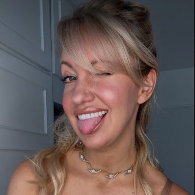 Rebecca_nicole_1