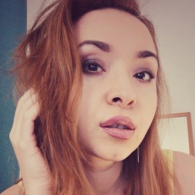 Oneartsygirl