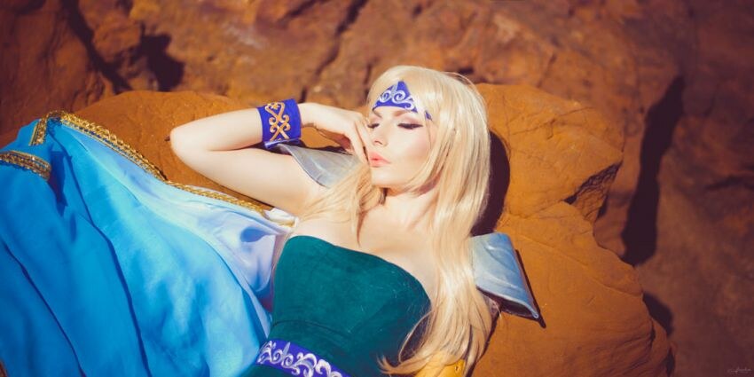 Katyuska Moonfox Photo #301