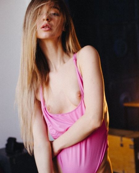 Anna Tsaralunga Photo #24