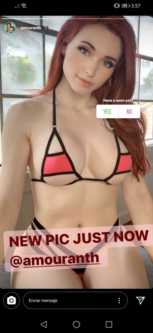 Amouranth Photo #242