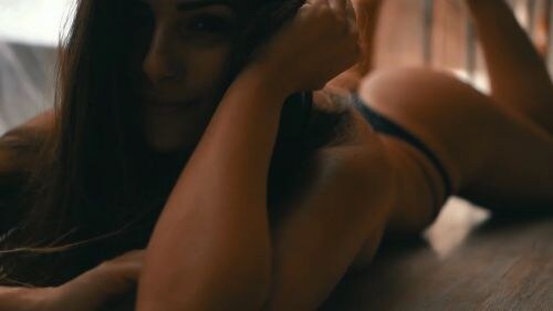 Sarah Caus Photo #92