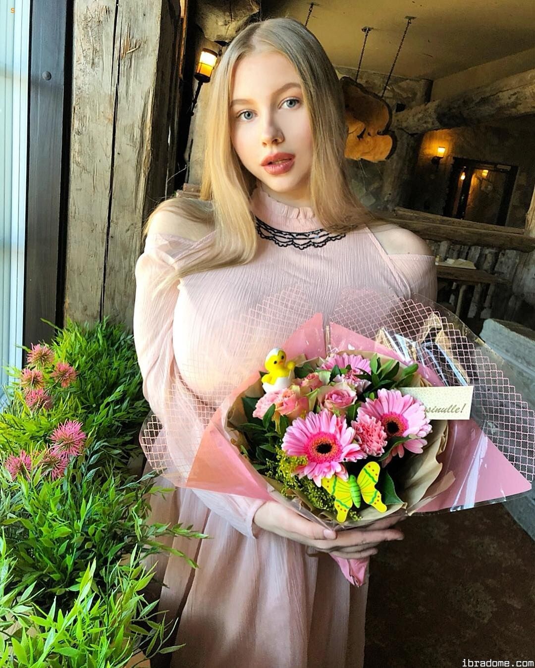 Miss Paraskeva Photo #101