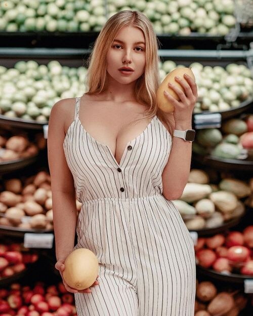 Miss Paraskeva Photo #117