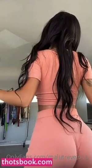 Malu Trevejo Post #111