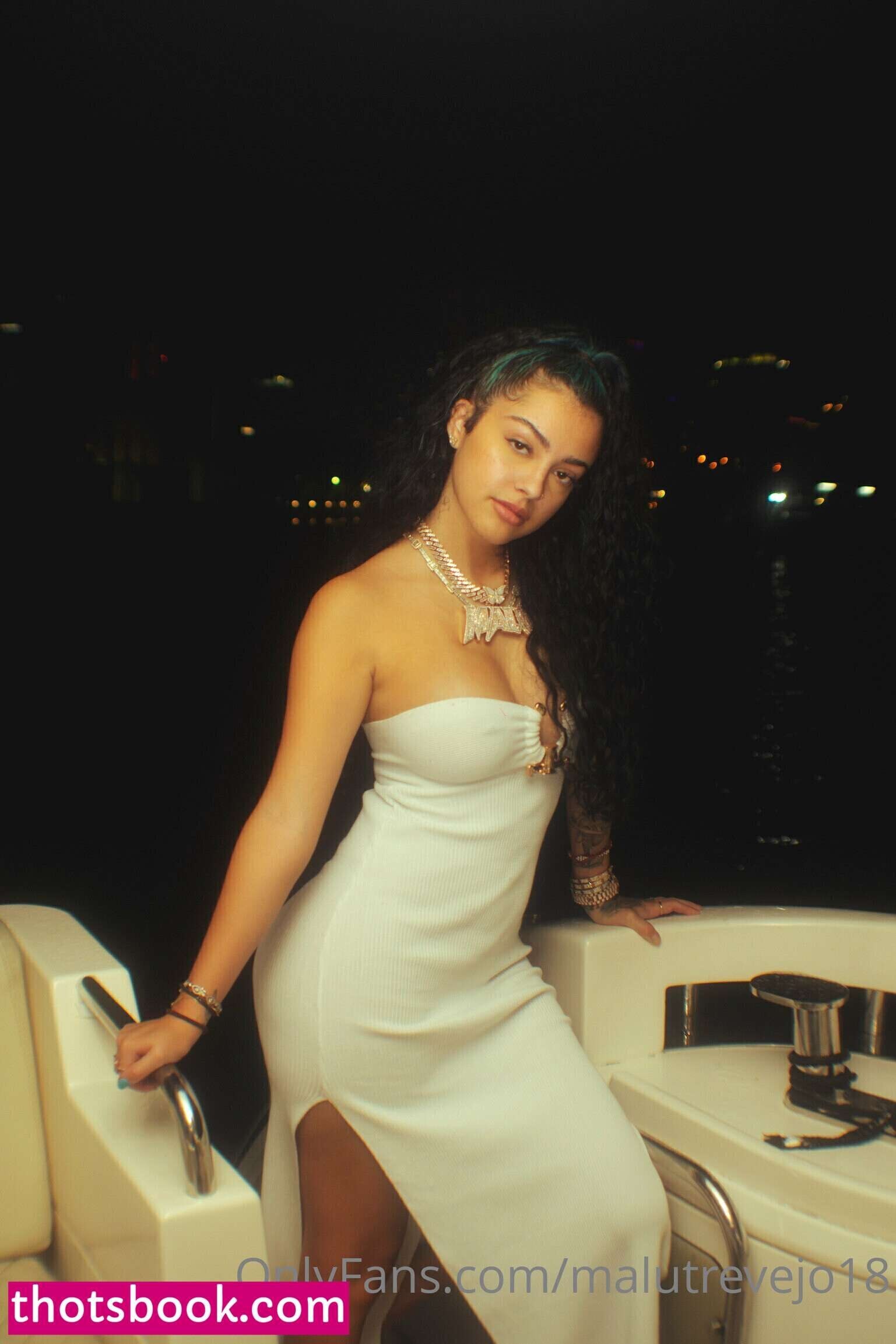 Malu Trevejo Photo #430