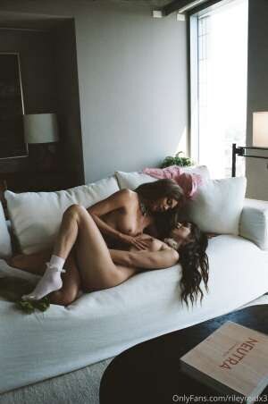 Kristen Hancher Photo #268