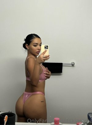 Kiara Marie Photo #9