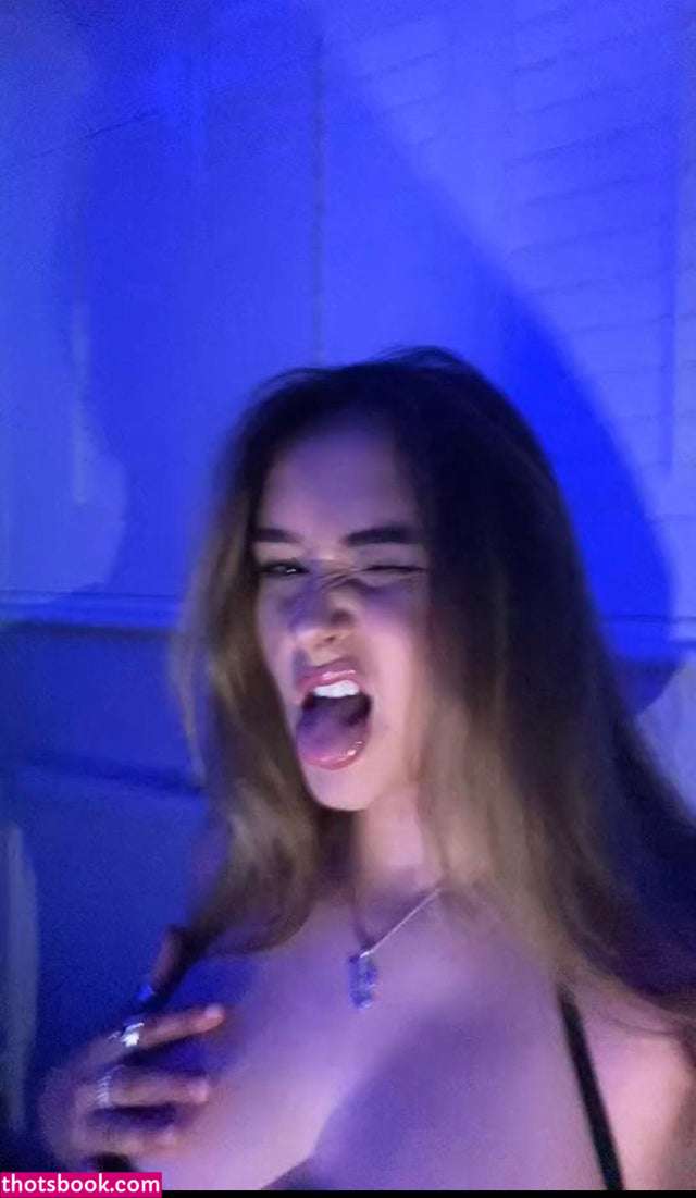 Tamzin Taber Photo #13