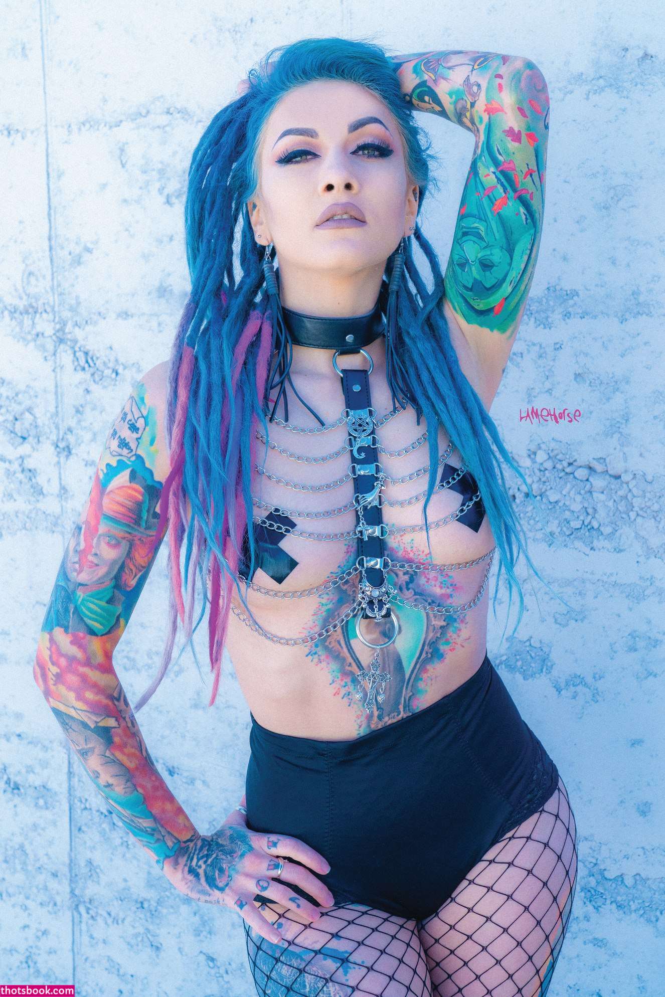 Lena Scissorhands Photo #1