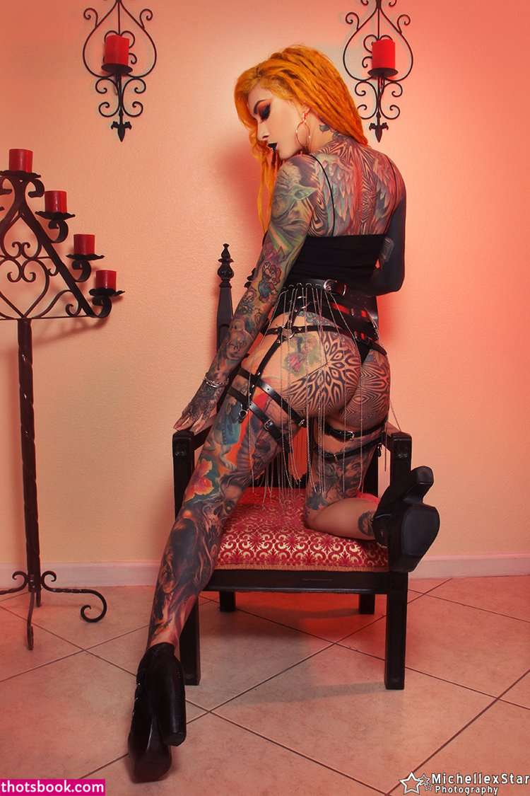 Lena Scissorhands Photo #6