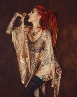 Lena Scissorhands Photo #48