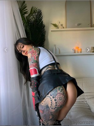 Taylor Roze Photo #27