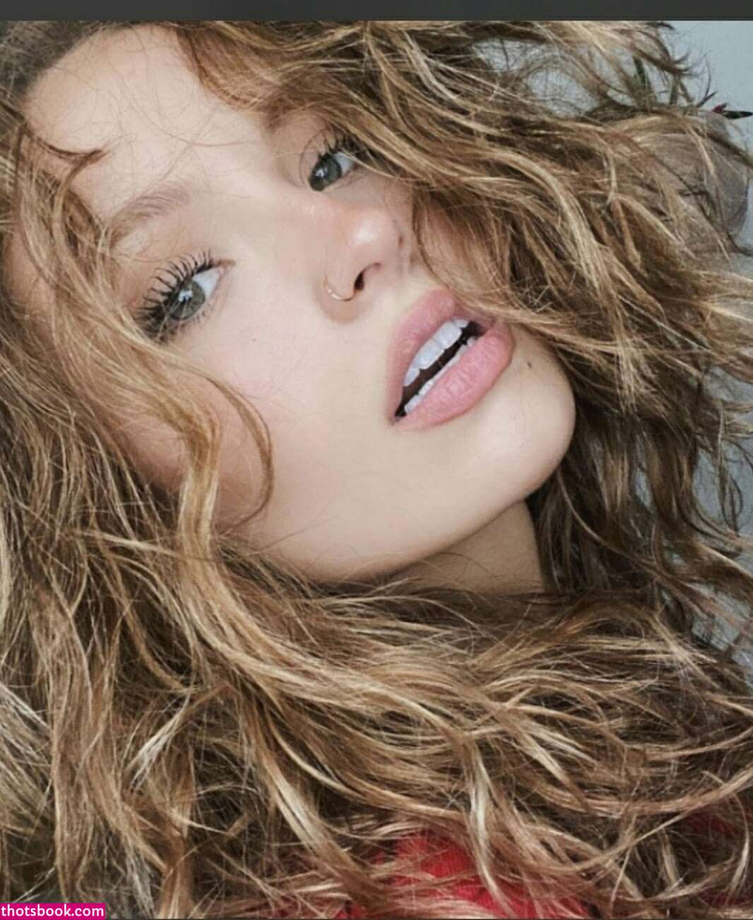 Mia Handley Photo #23