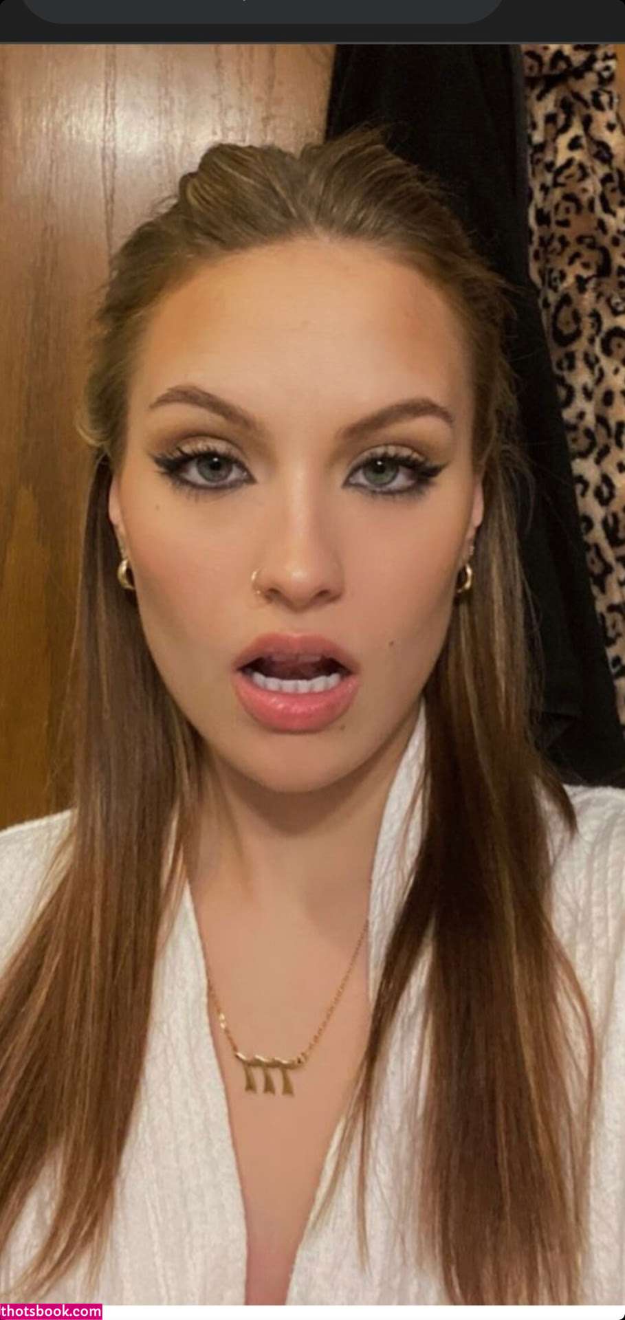 Mia Handley Photo #26