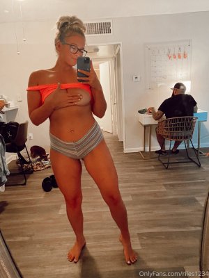 Riley Nipper Photo #44