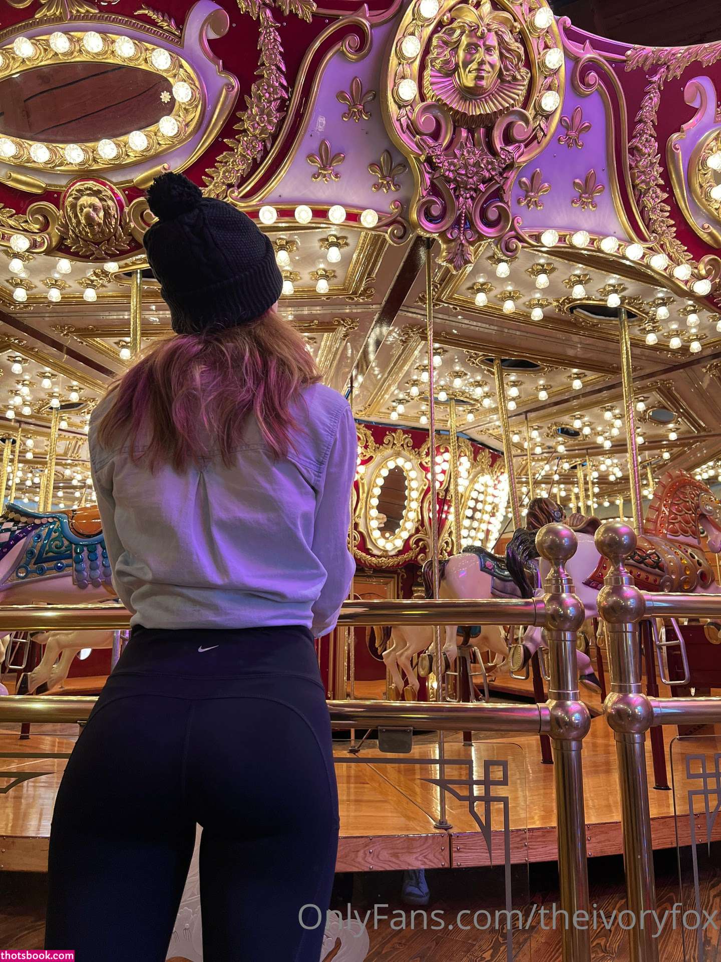 Theivoryfox Photo #56