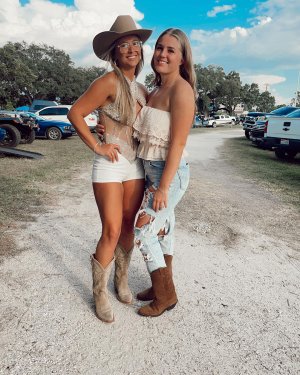 Riley Nipper Photo #165