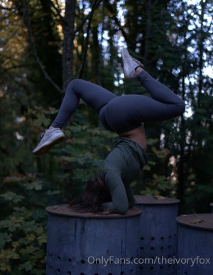 Theivoryfox Photo #142