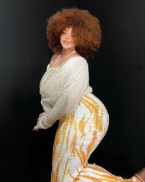 Nikkie Ginger Photo #8