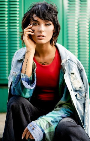 shiaswordgirl Photo #2