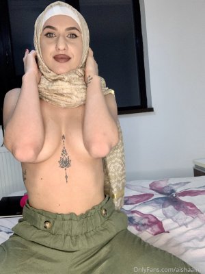 Aisha Alma Photo #60