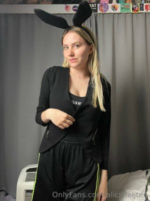 Gewoonalicia aka  alicialeijten Photo #35