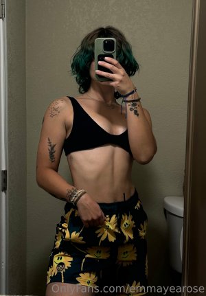 Emmayearose Photo #7