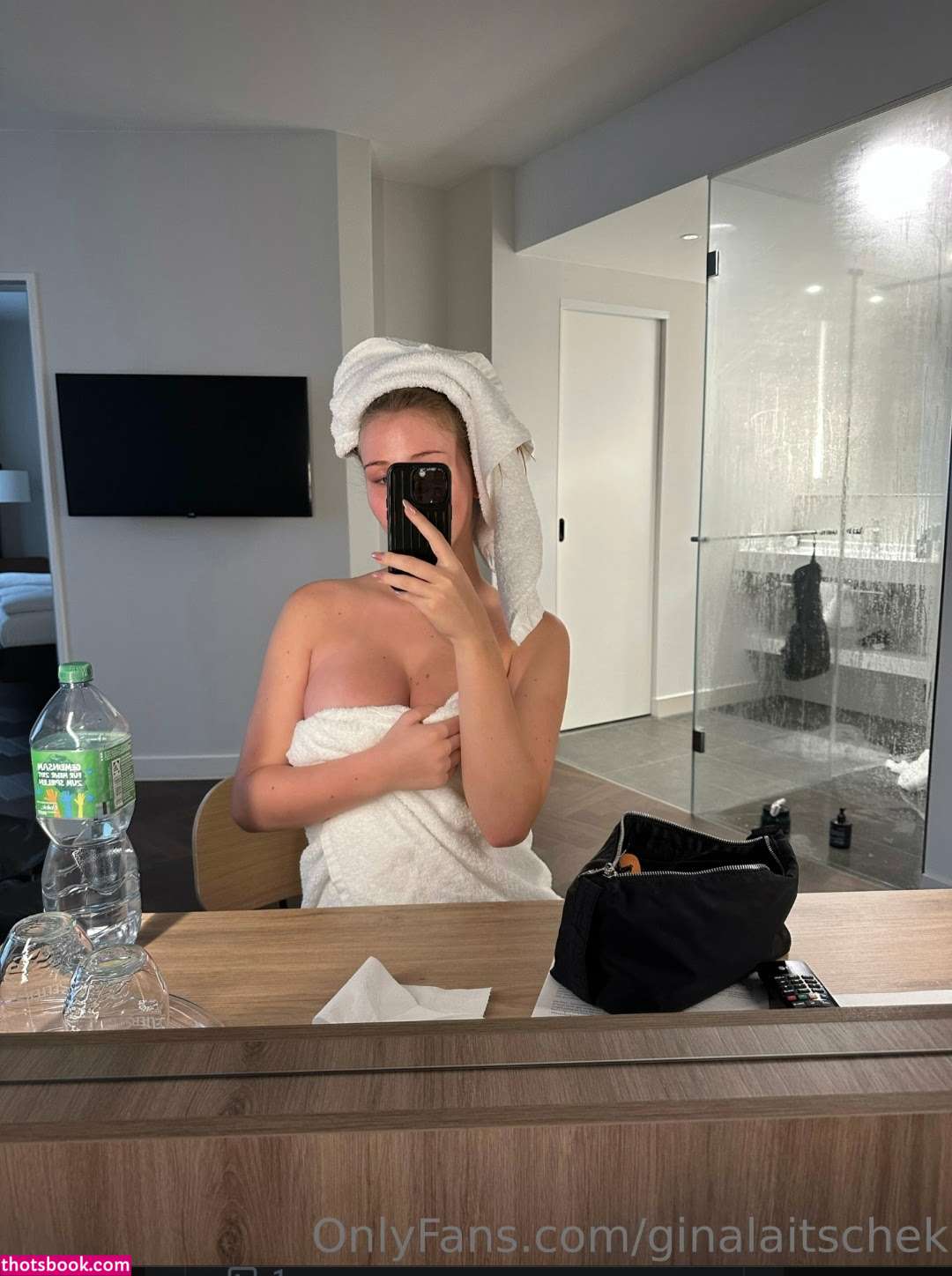 Gina Laitschek Photo #34