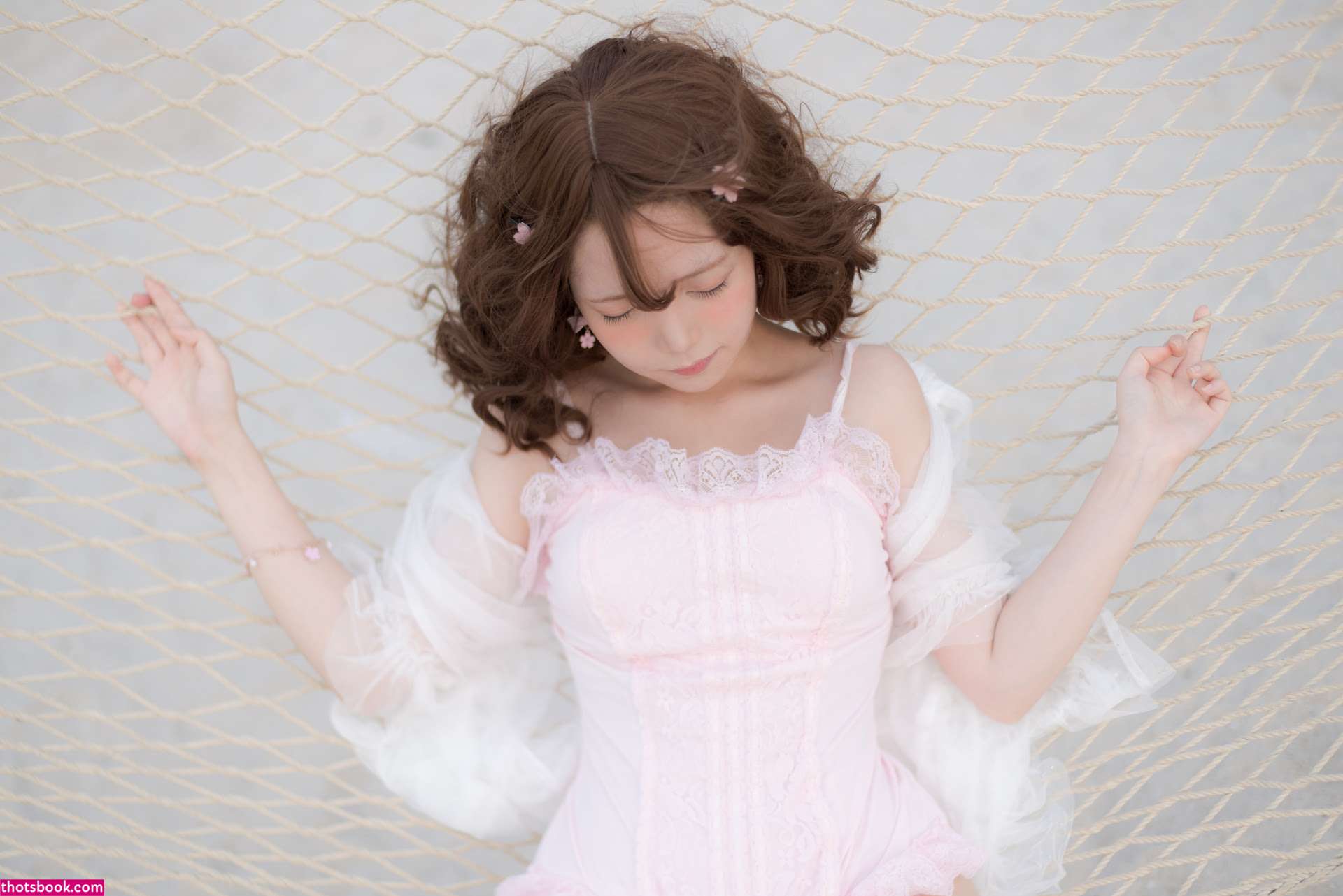 Miu Cosplayer Photo #150