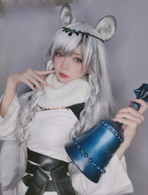 Miu Cosplayer Photo #217