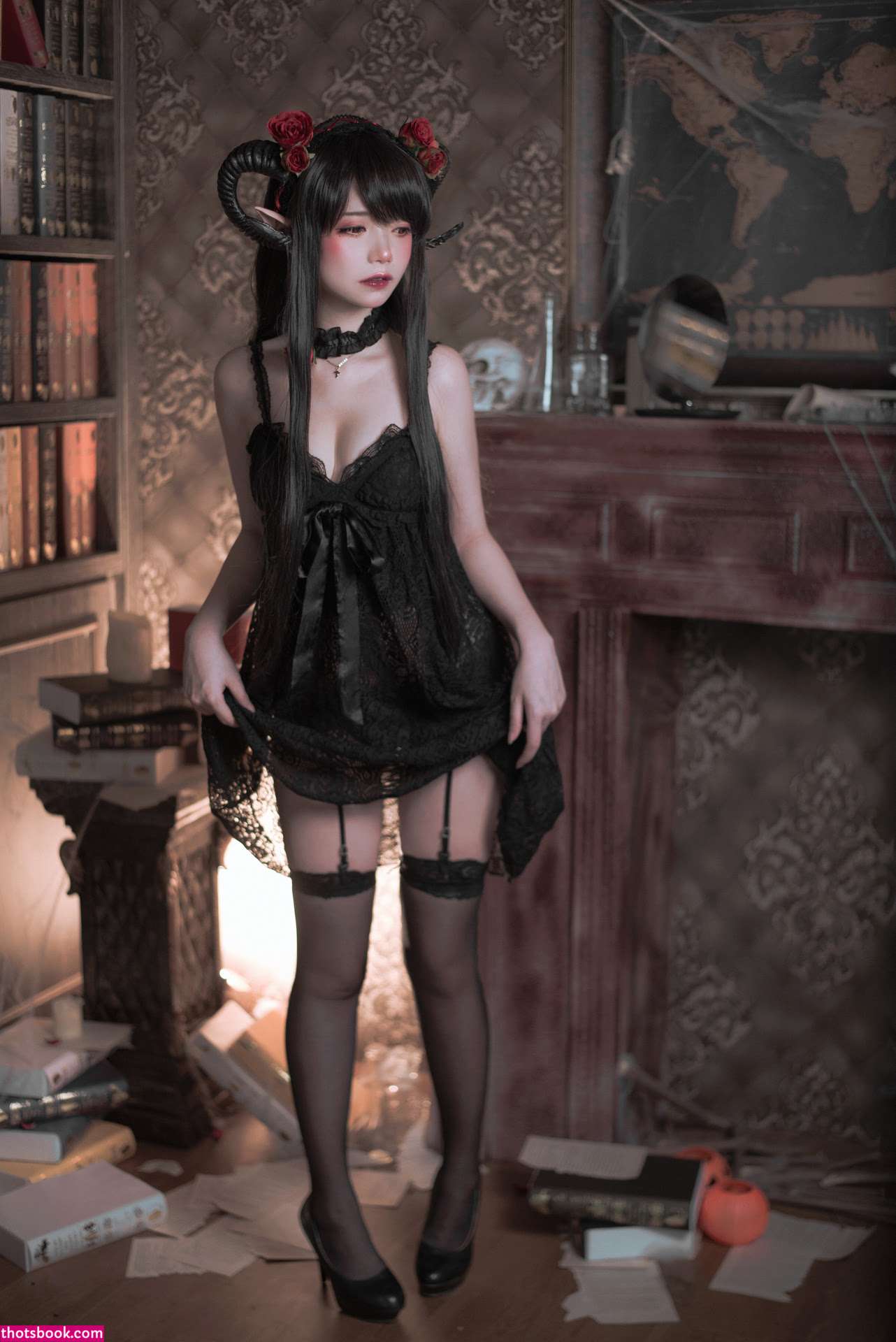 Miu Cosplayer Photo #273