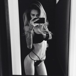 Jenna Yamamoto Photo #42